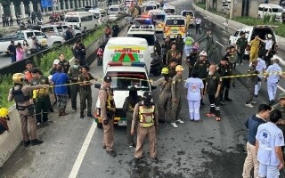 Трагический пожар на автобусе в Таиланде унес жизни студентов