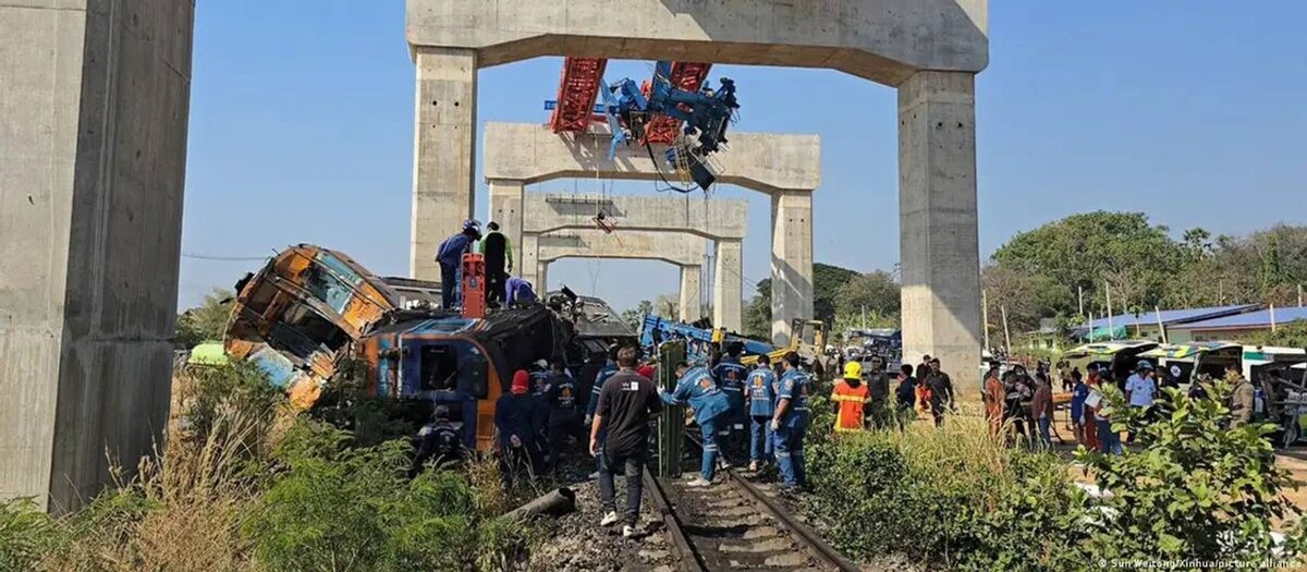 Crane Collapse in Thailand Causes Train Derailment